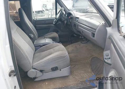 1995 Ford F350 from USA, damaged, VIN 1FTJX35F2SKC06412